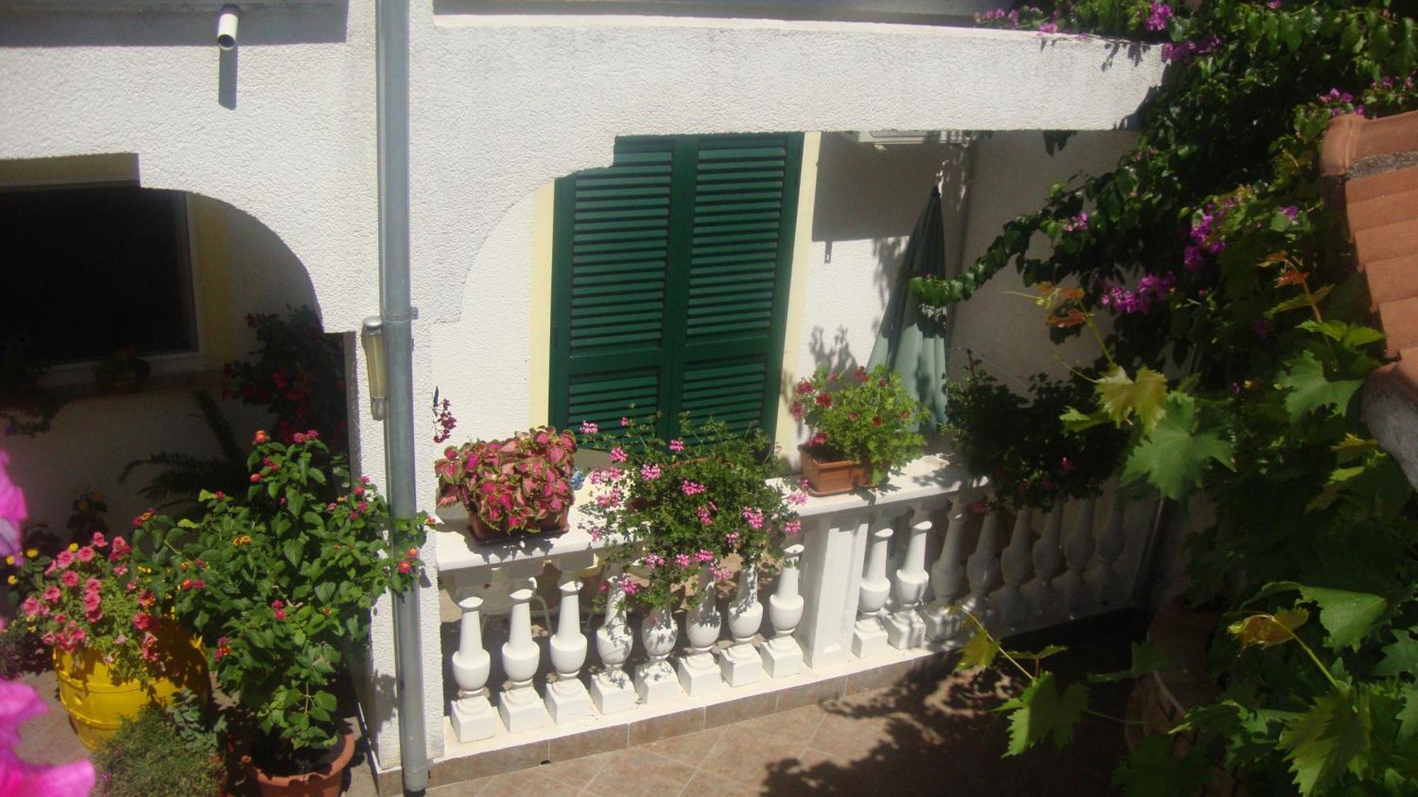 Apartments Vodice Marica المظهر الخارجي الصورة