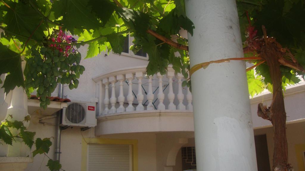 Apartments Vodice Marica المظهر الخارجي الصورة
