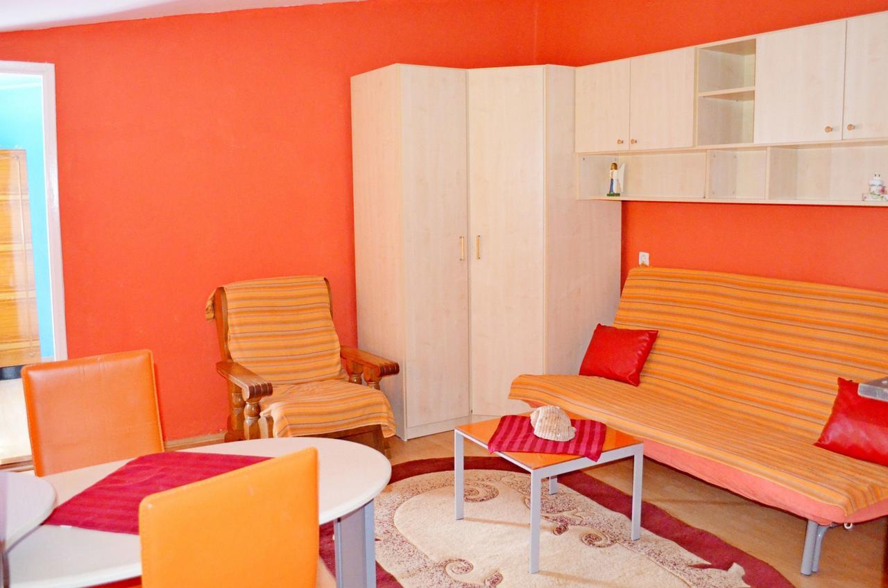 Apartments Vodice Marica المظهر الخارجي الصورة