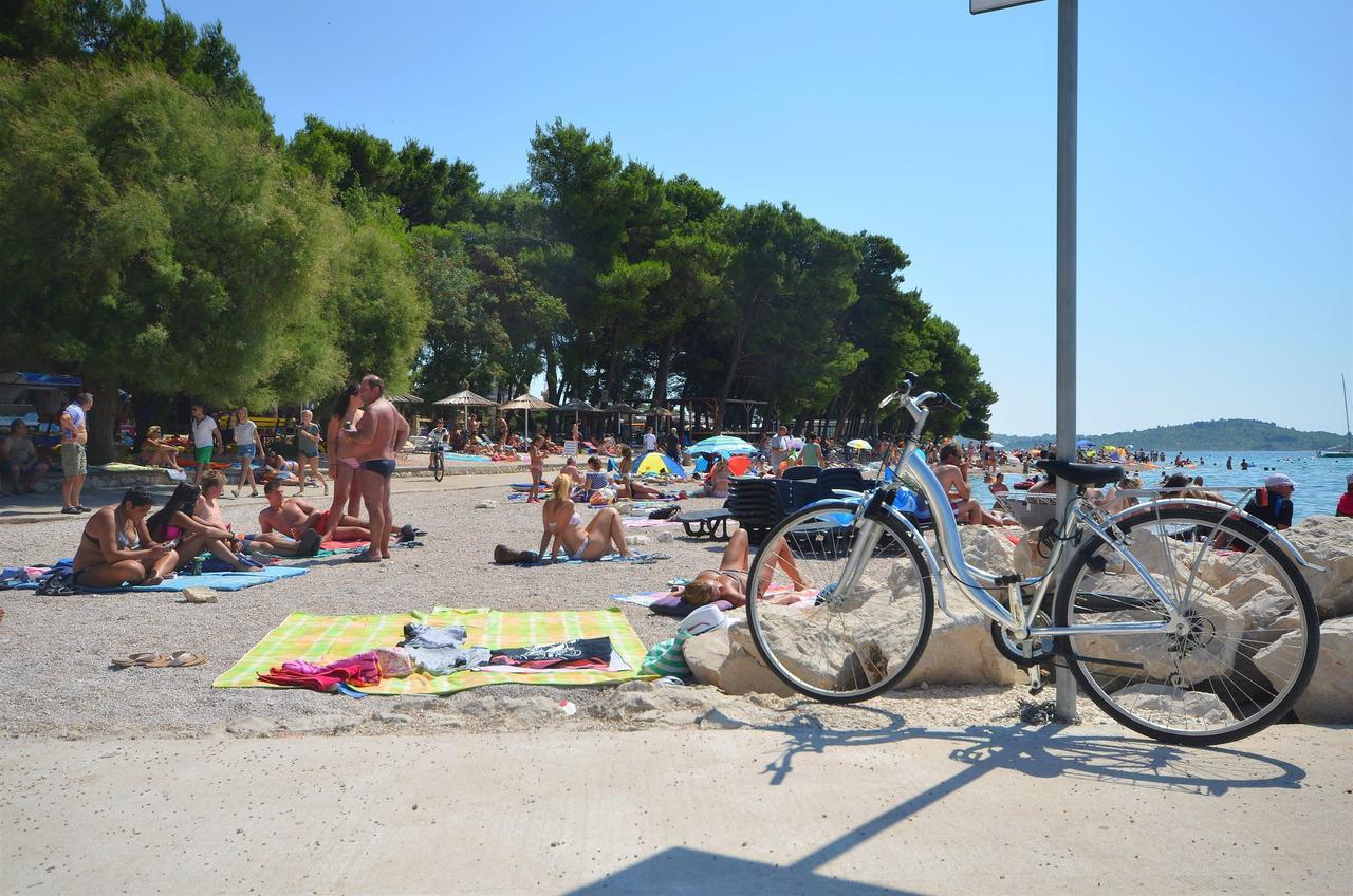 Apartments Vodice Marica المظهر الخارجي الصورة